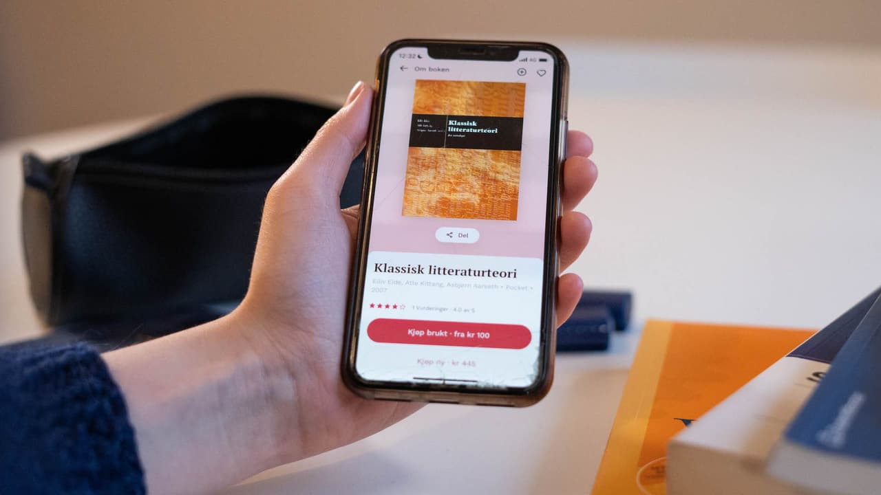 Klikk på "Kjøp brukt" for å få opp listen av selgere på valgt bok. Deretter sender du forespørsel. 